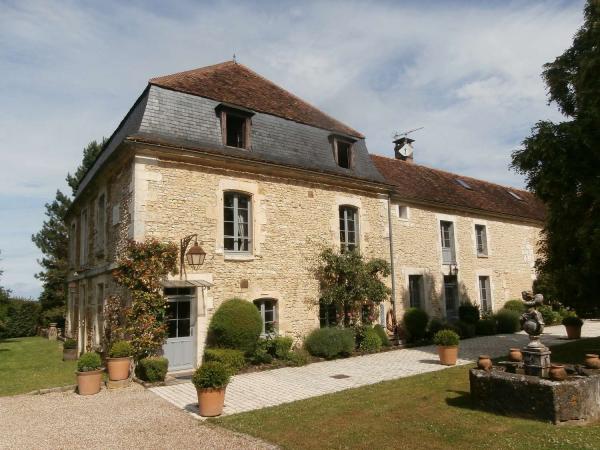 Réaménagement de plusieurs corps de bâtiments d'un château